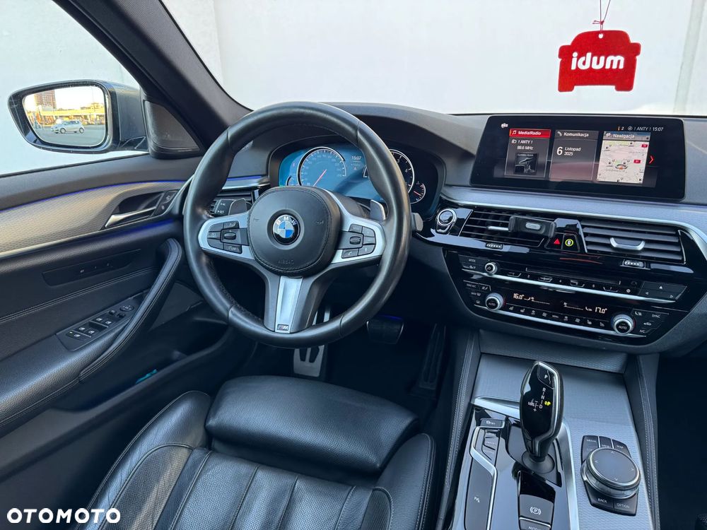 BMW Seria 5 520d xDrive M Sport sport - 18