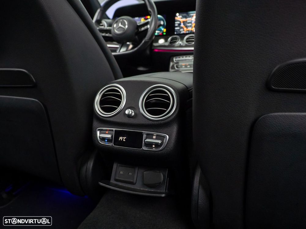 Mercedes-Benz E 300 de AMG Line - 48