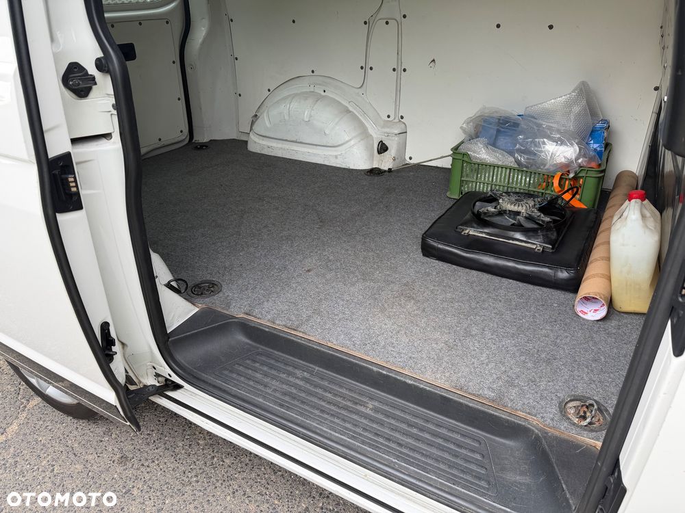 Volkswagen T5 Lift - 21