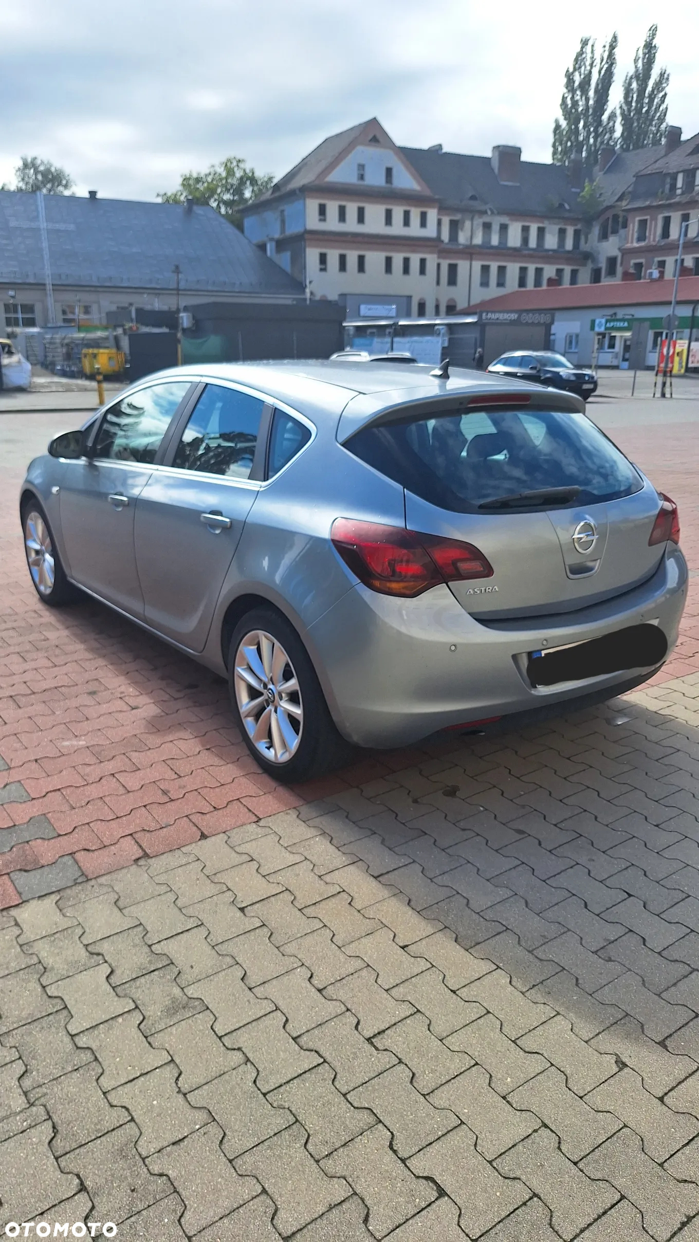 Opel Astra 1.7 CDTI DPF Cosmo - 5