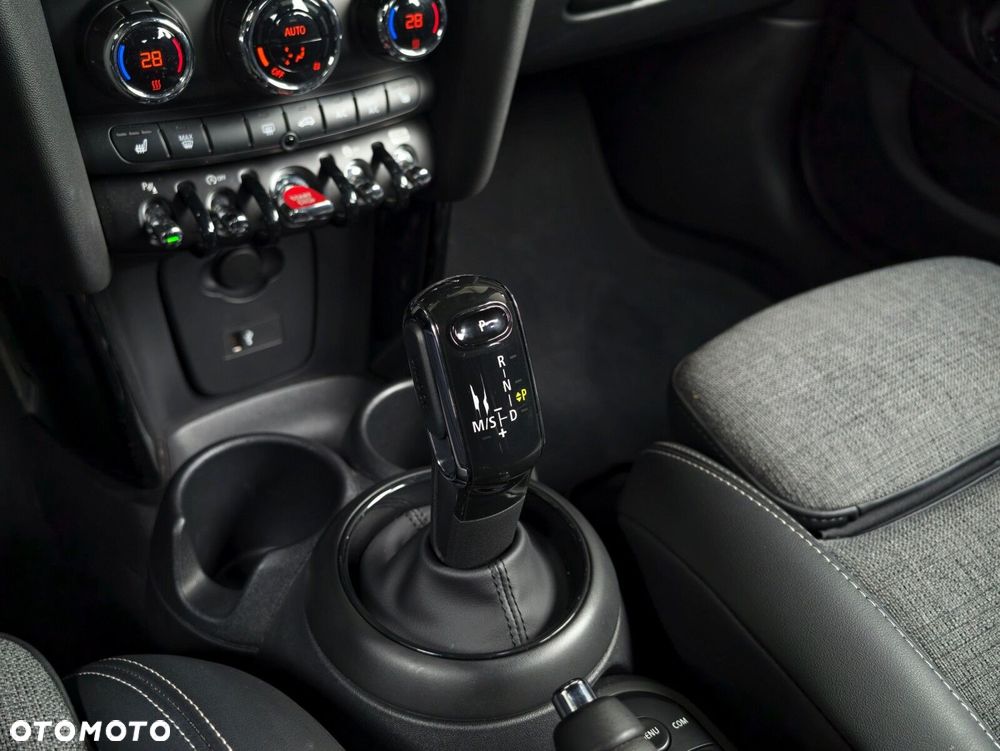 MINI Cooper S Classic Trim sport - 17