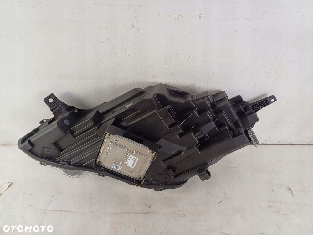 lampa prawy przód przednia prawa full led ford kuga mk iii 3 - 12