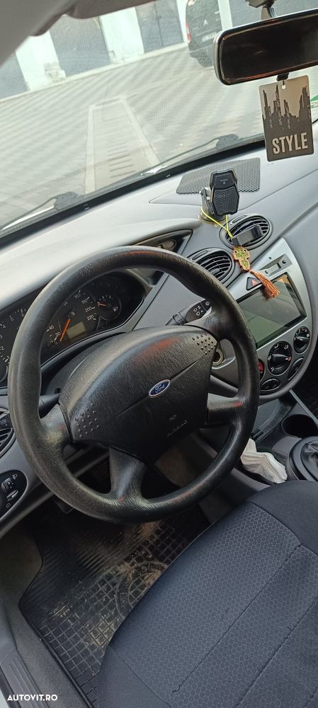 FORD Focus 2002 — imagine 11