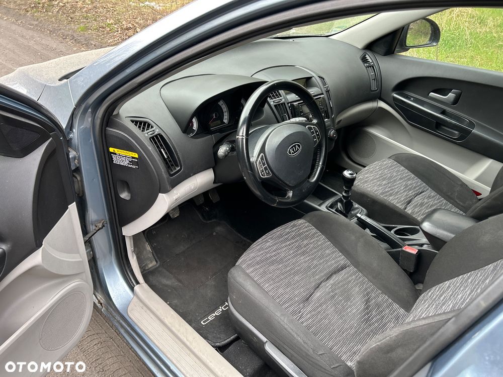 Kia Ceed 1.4 Comfort - 7