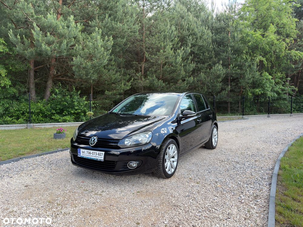Volkswagen Golf - 1