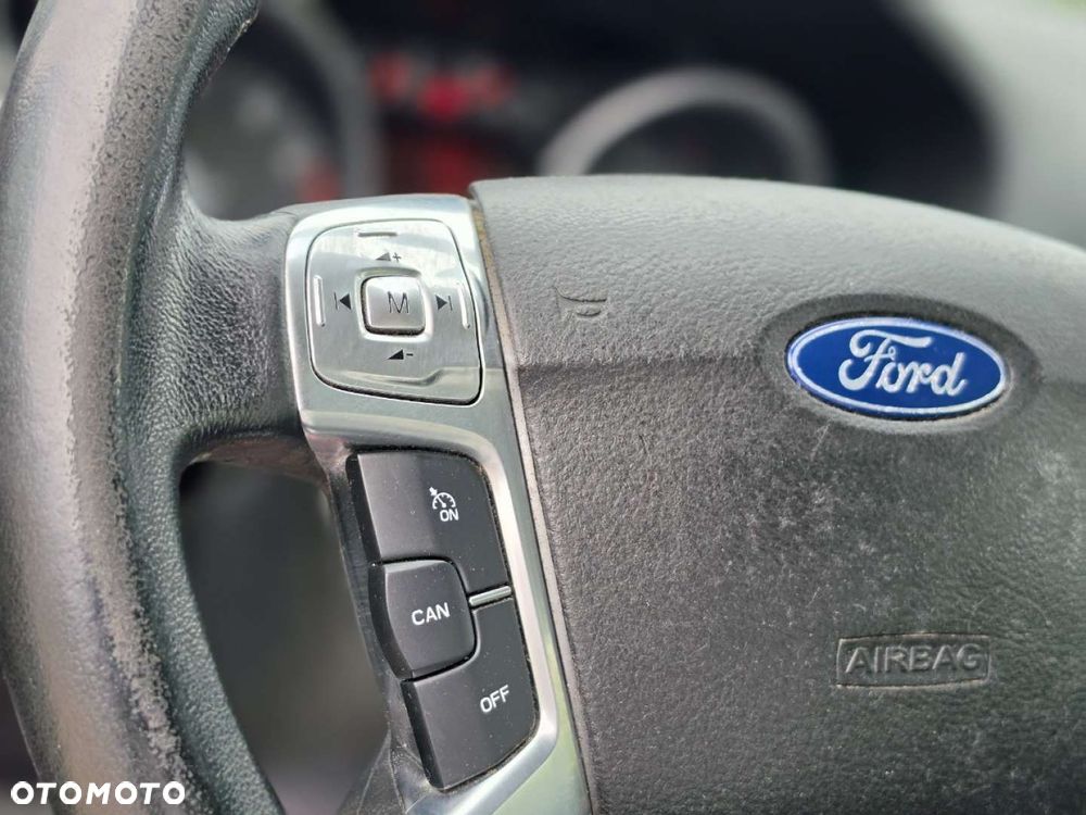 Ford S-Max - 29