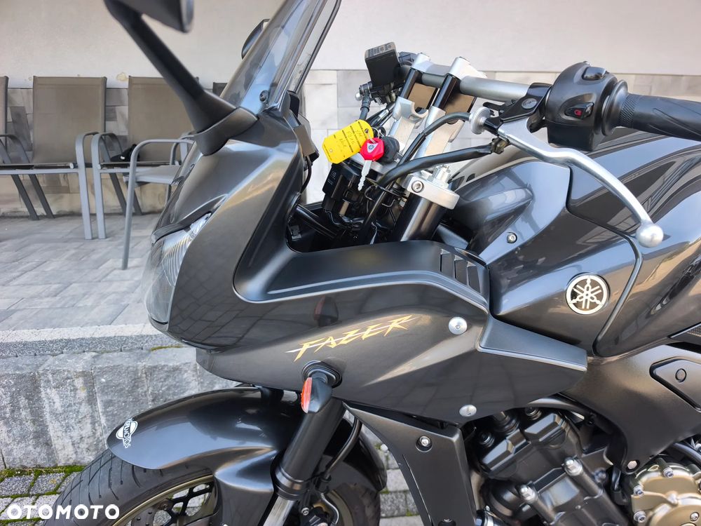Yamaha FZ - 6