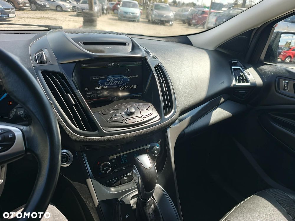 Ford Kuga 1.5 EcoBoost 4x4 Titanium - 16