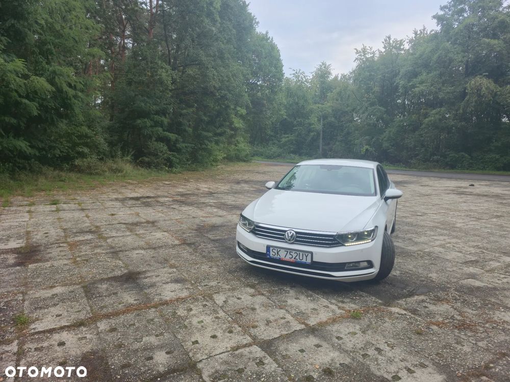 Volkswagen Passat 2.0 TDI BMT Comfortline - 1