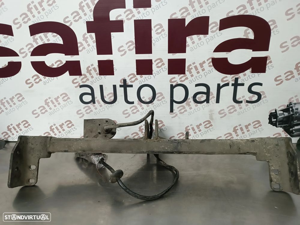 ENGATE / BOLA DE REBOQUE ORIGINAL RENAULT LAGUNA II (BREAK) 7701410595 - 2