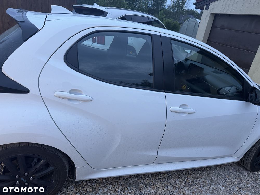 Toyota Yaris - 3