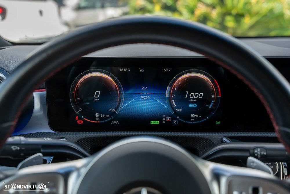 Mercedes-Benz A 250 Limousine e AMG Line - 8