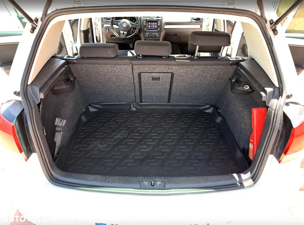 Volkswagen Golf 1.4 TSI Highline DSG - 28