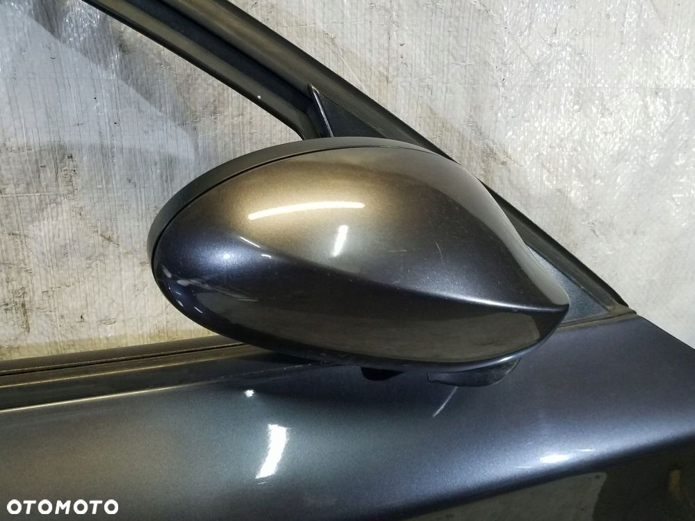 LUSTERKO PRAWE BMW 1 E87 LIFT M-PAKIET MPAKIET KOD A22 - 2