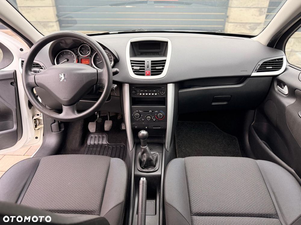 Peugeot 207 1.4 U Move - 10