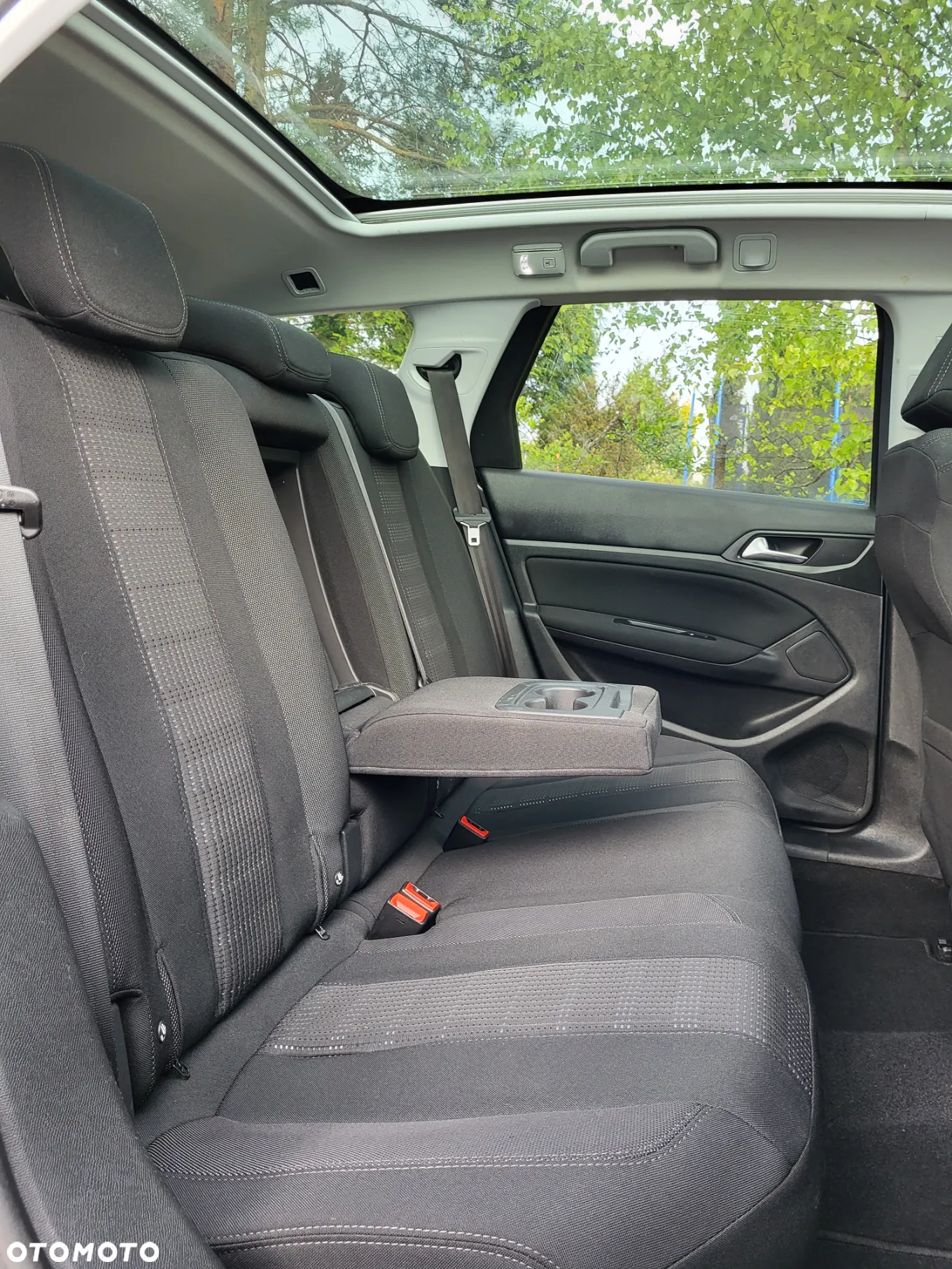 Peugeot 308 SW BlueHDi 120 Stop & Start Business-Line - 29