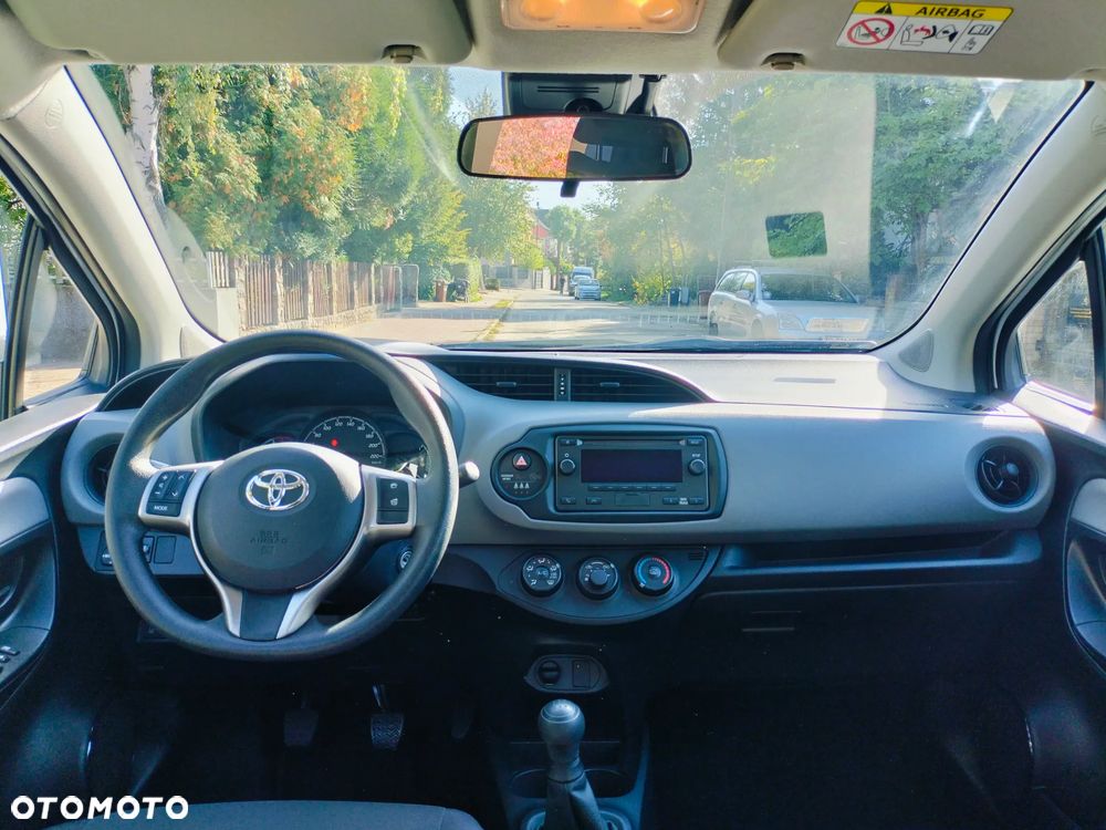 Toyota Yaris - 21