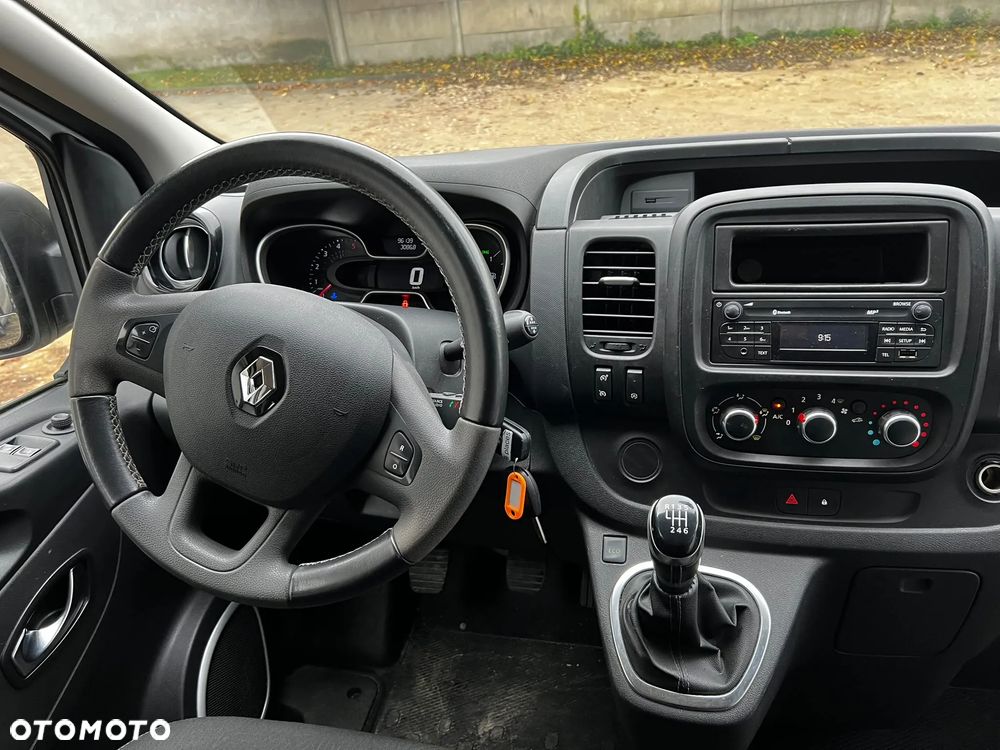 Renault Trafic - 19