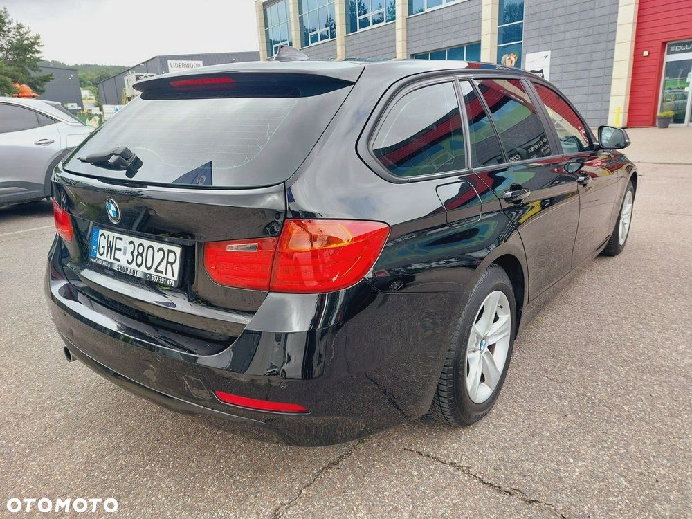 BMW Seria 3 316d - 19