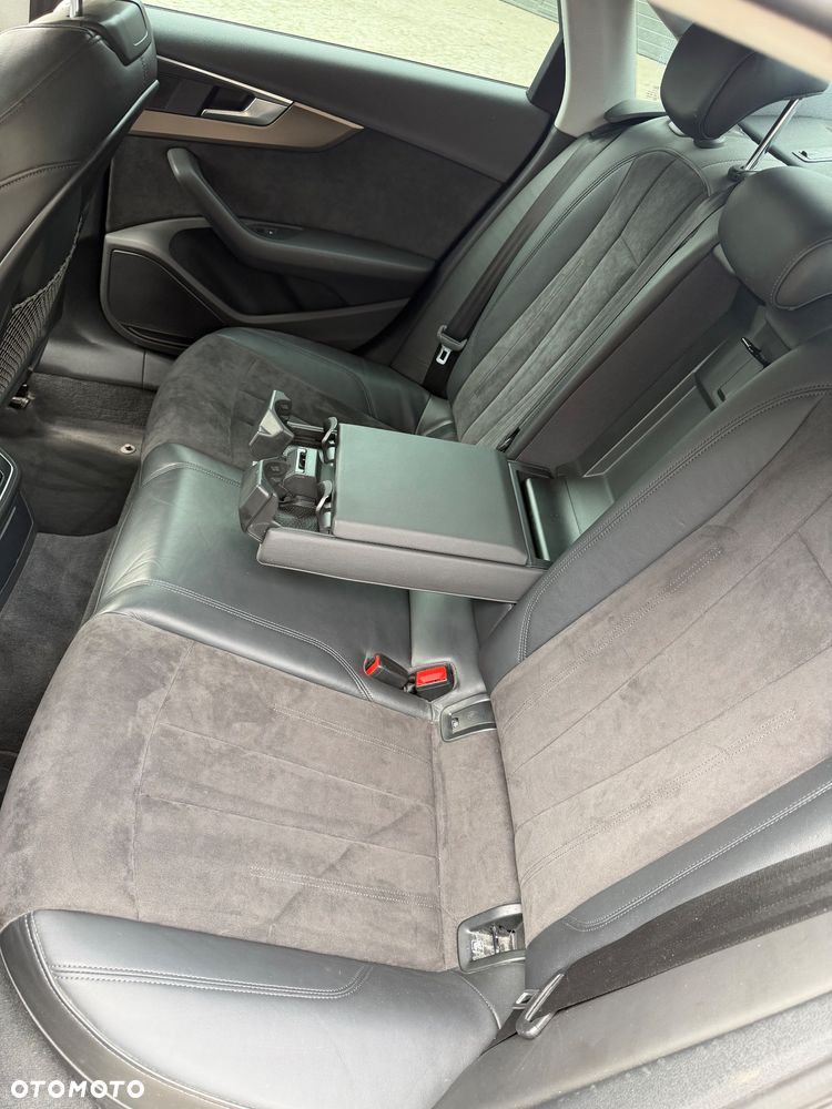 Audi A4 Limousine 2.0 TDI Quattro Sport S tronic - 23