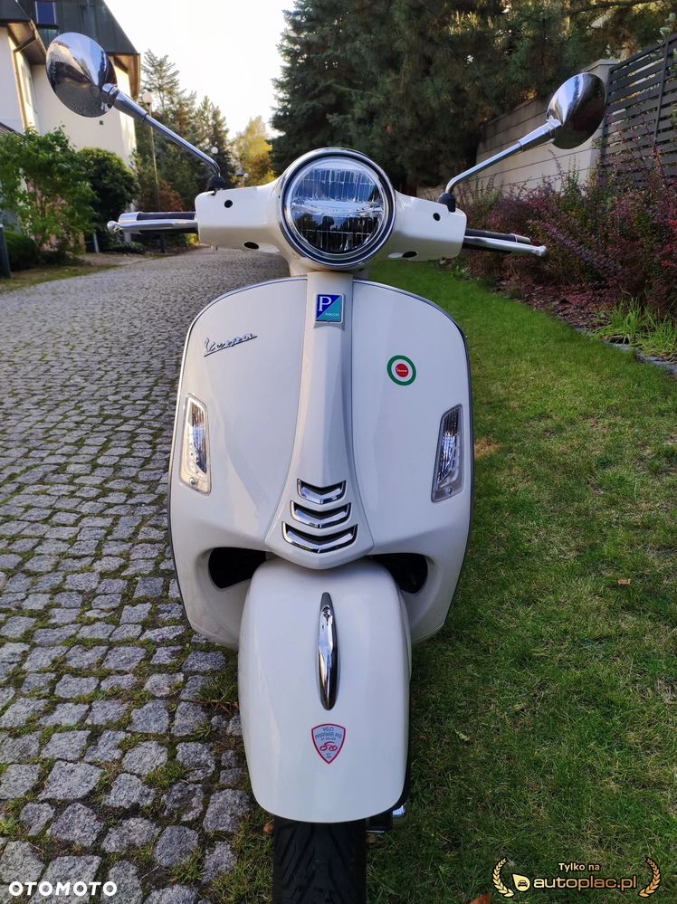 Vespa GTS - 2