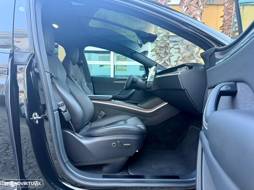 Tesla Model X Long Range AWD - 6