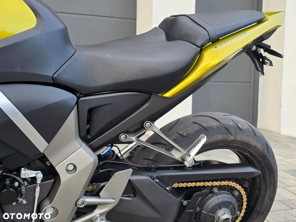 Honda CB - 24