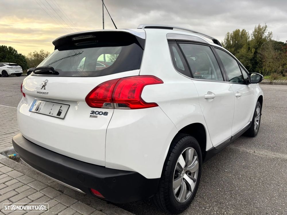 Peugeot 2008 PureTech 110 Stop&Start Allure - 14