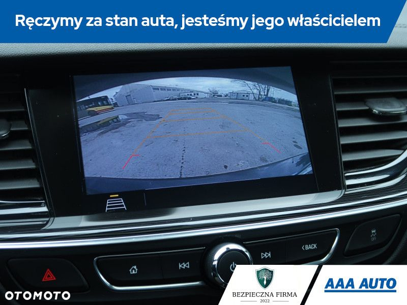 Opel Insignia - 16