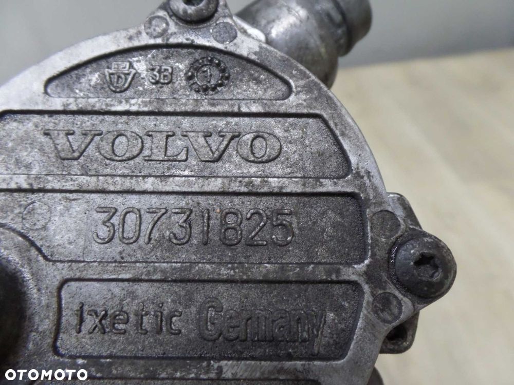 VOLVO XC90 I S80 II V70 III 2.4 D5 07-  POMPA PODCISNIENIA VACUM 30731825 - 4