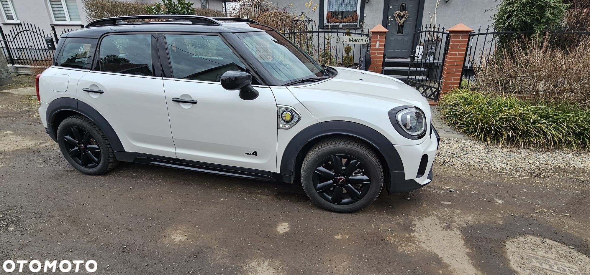 MINI Countryman Cooper ALL4 Shadow Edition - 1