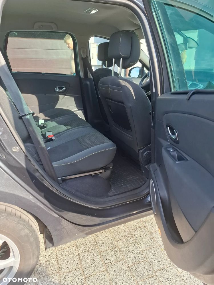 Renault Scenic - 6