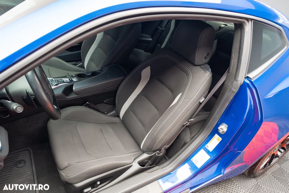 Chevrolet Camaro - 28