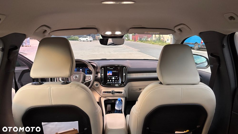 Volvo XC 40 B3 Ultimate Dark - 18