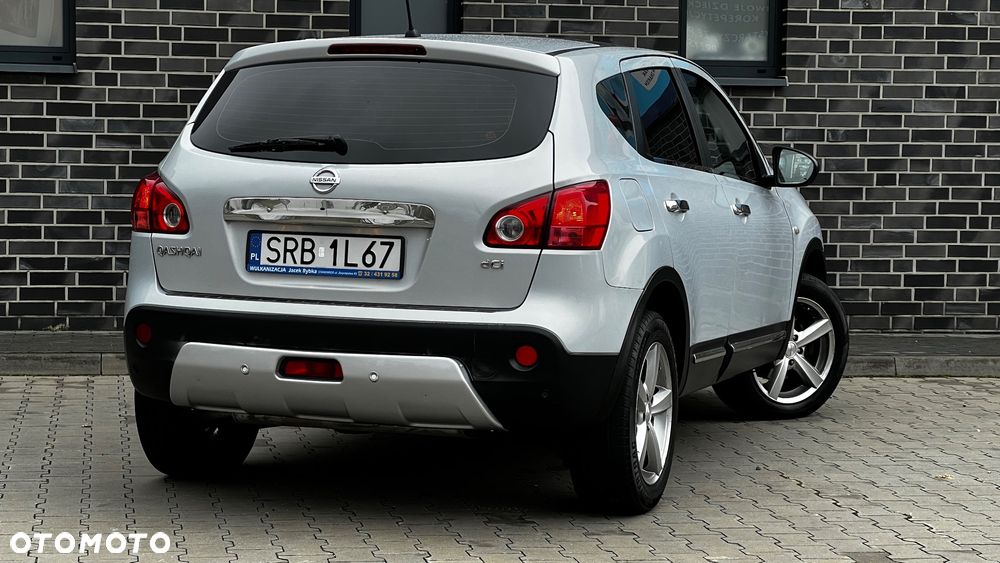 Nissan Qashqai 2.0 dCi 4 x 4 DPF tekna - 21