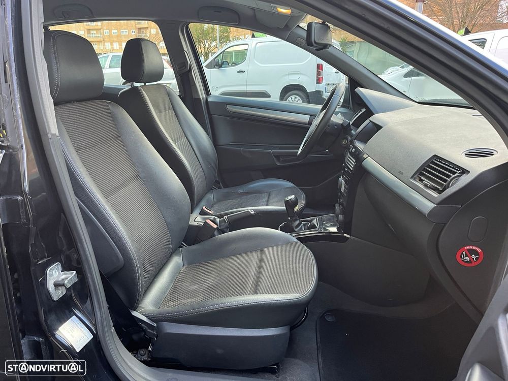 Opel Astra 1.7 CDTI Cosmo - 17