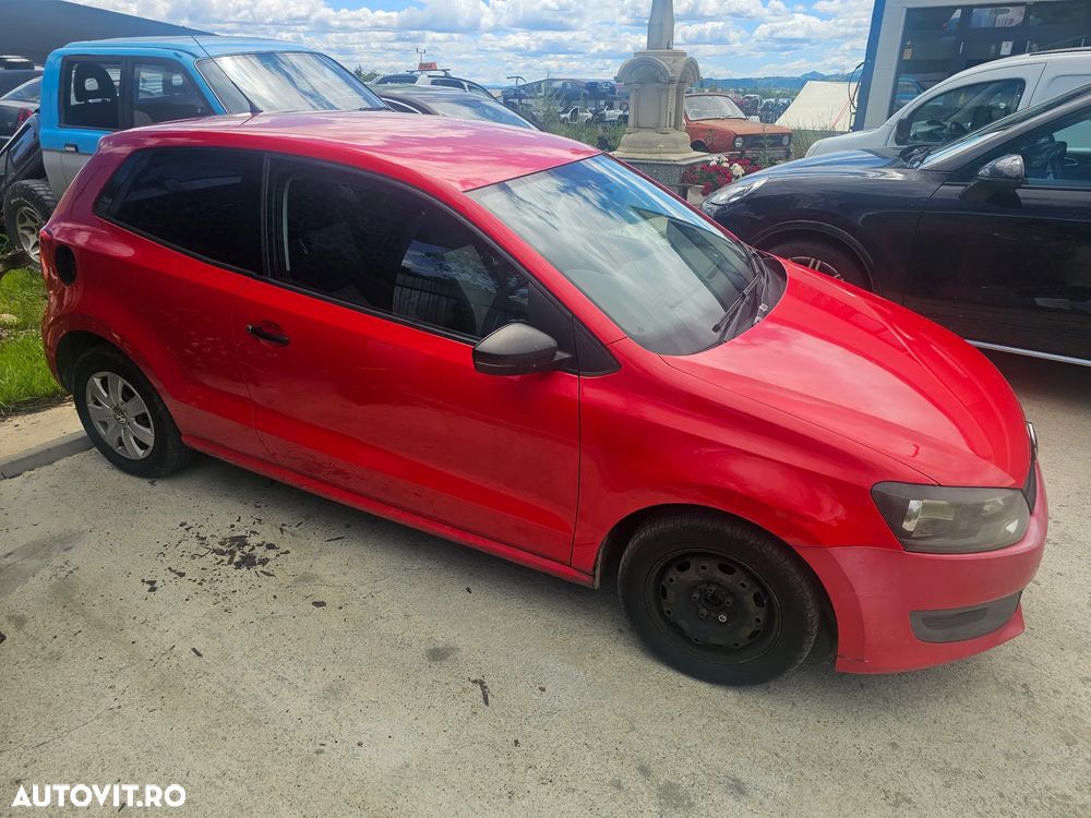 Dezmembrez VW POLO coupe 2 usi 6R 1.2 CGPB 44KW an 2012 - 3