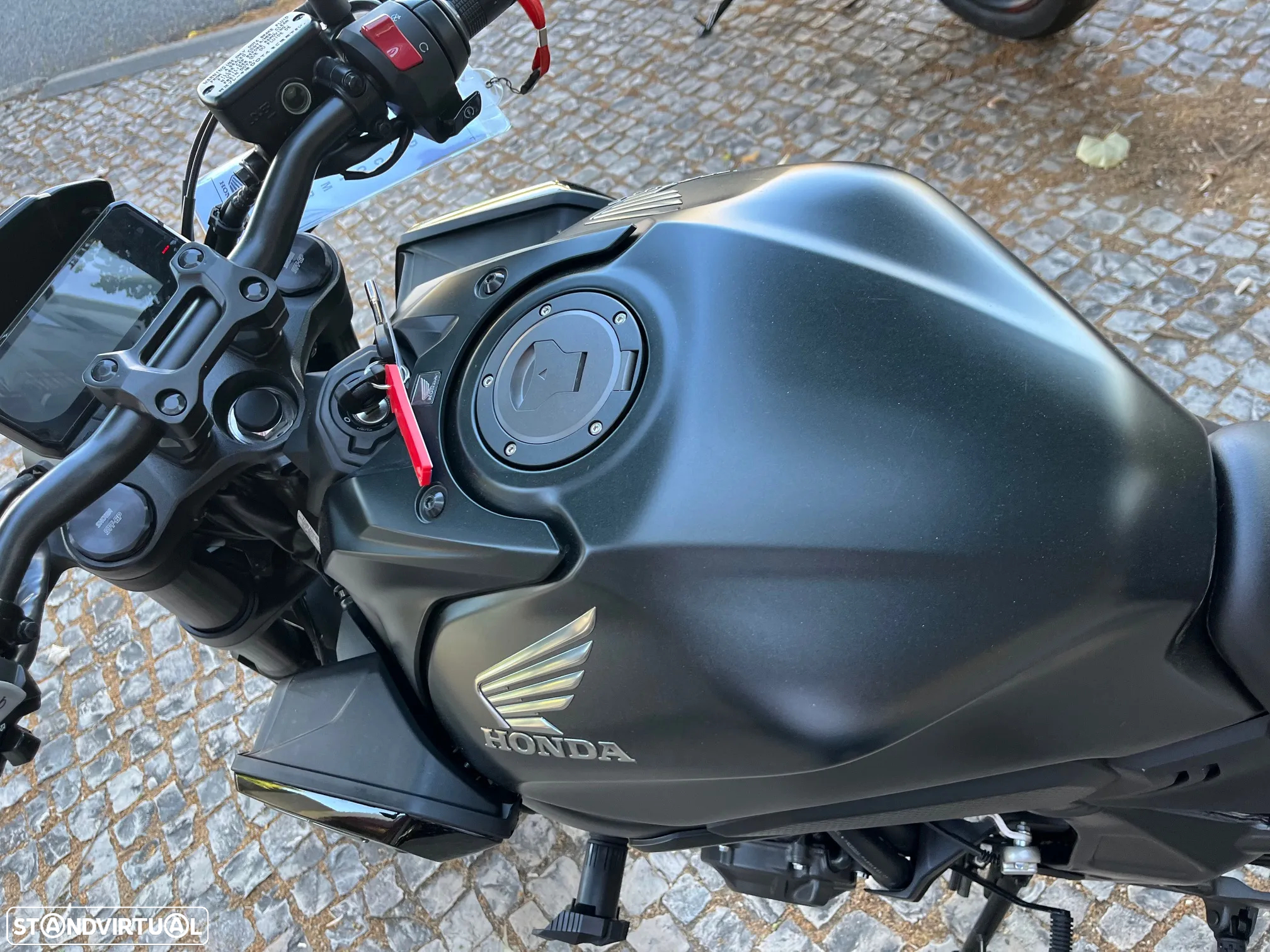 Honda CB 650 RA - 10