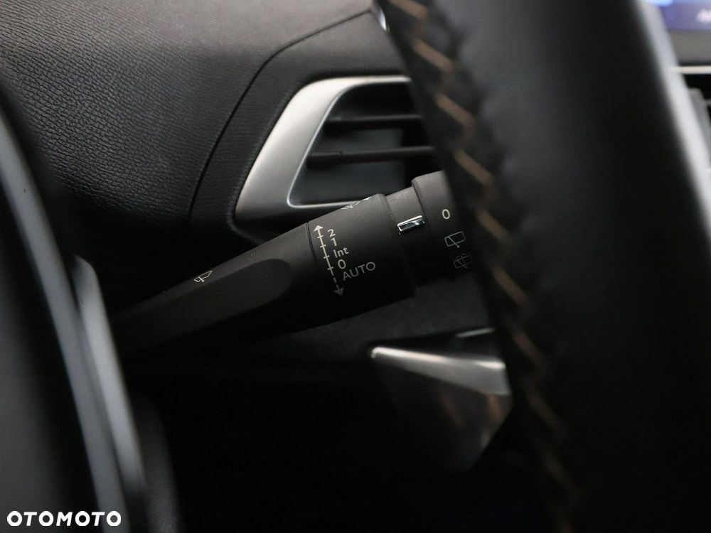 Peugeot 3008 1.5 BlueHDi GT S&S - 34