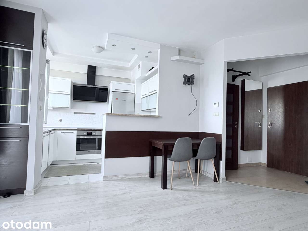 Kawalerka 33 m² | Centrum Grodziska Maz. | 10 min do PKP/WKD