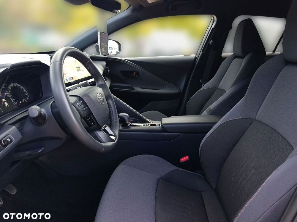 Toyota C-HR 2024
