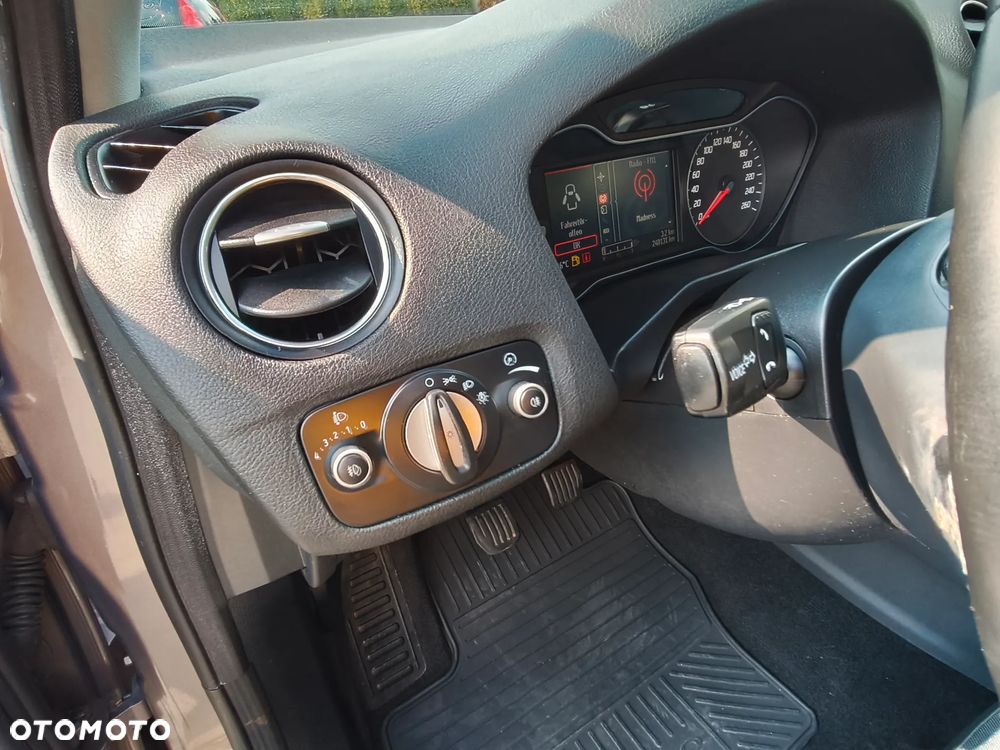 Ford Mondeo 2.0 TDCi Titanium - 34