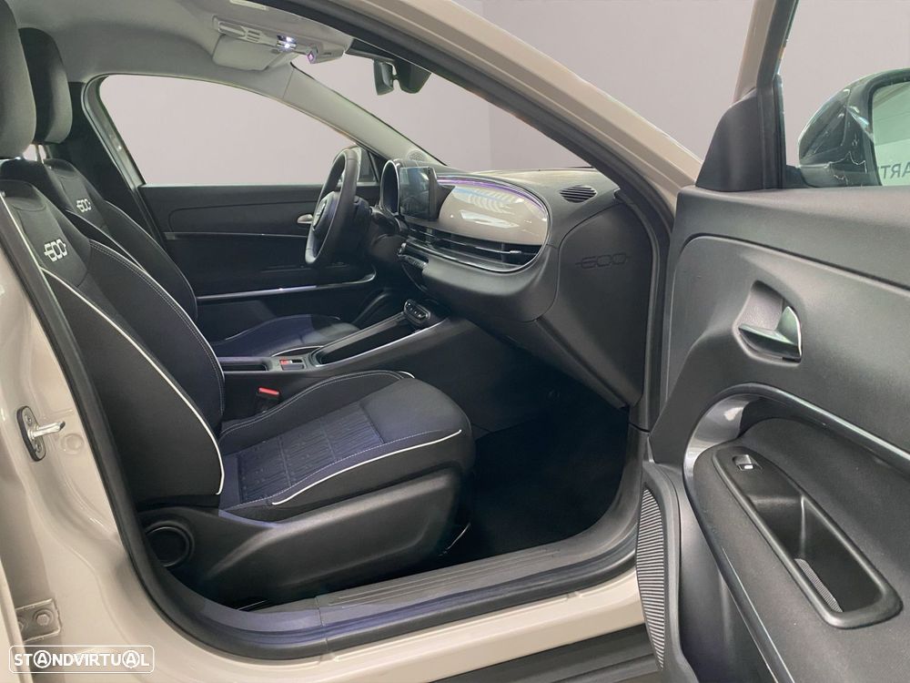 Fiat 600 1.2 Hybrid - 16