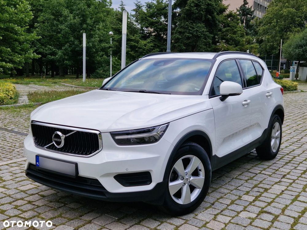 Volvo XC 40 T3 Momentum Core - 1