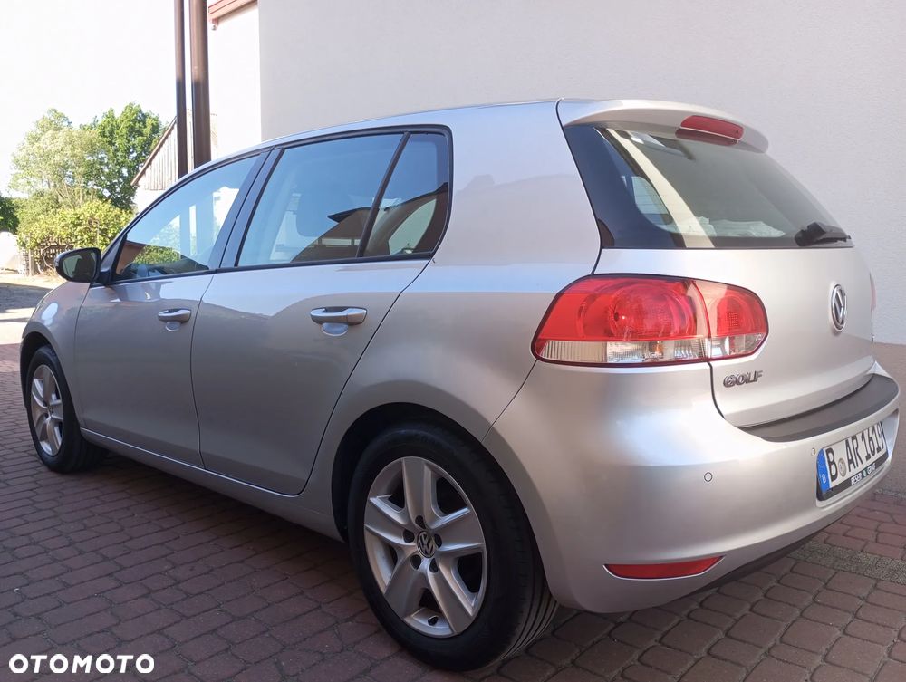Volkswagen Golf - 12