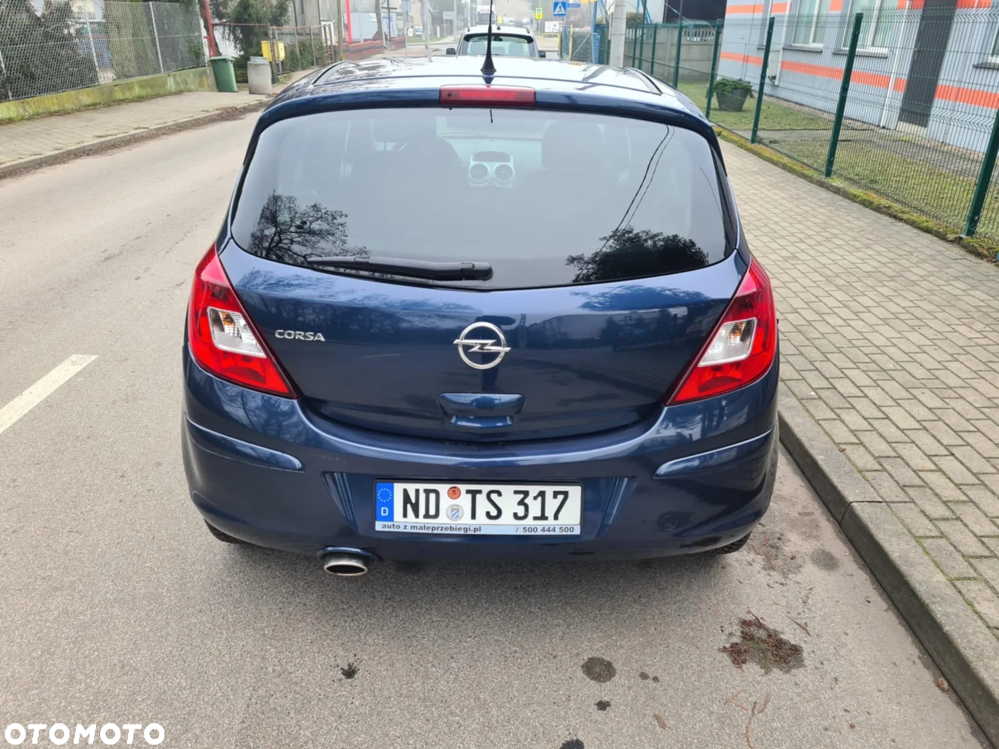 Opel Corsa 1.4 16V Innovation - 7