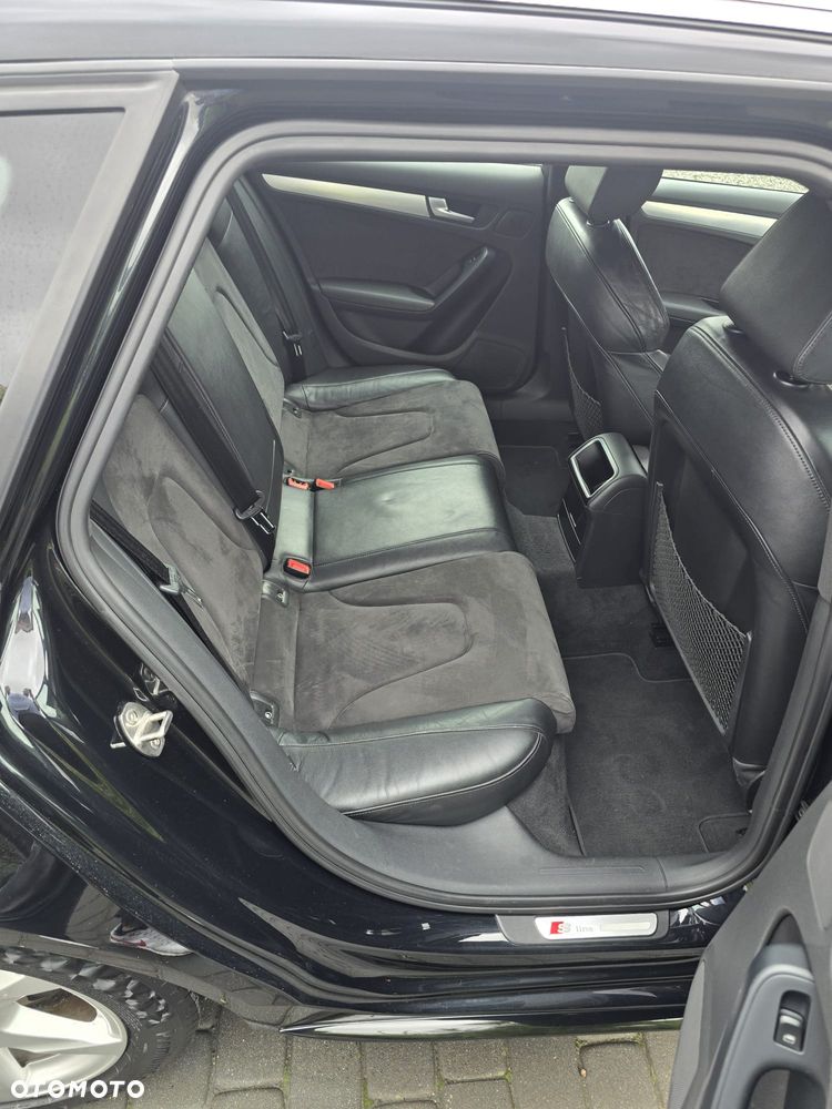 Audi A4 Avant 2.0 TDI DPF Ambiente - 12