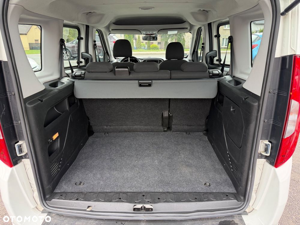 Fiat Doblo 1.4 16V Easy - 14