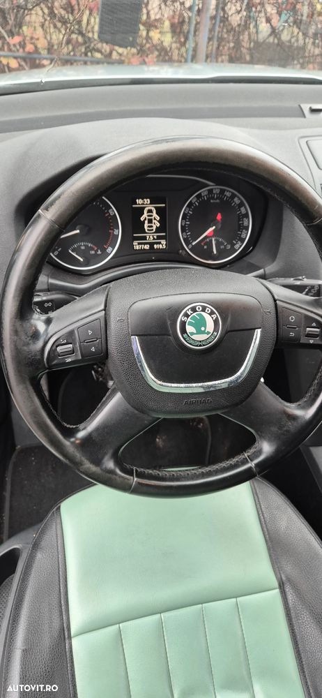 Skoda Octavia 1.4 TSI Business - 3