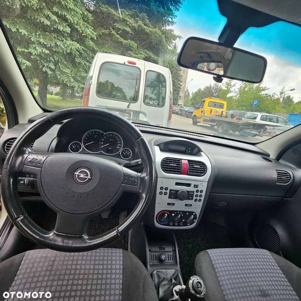 Opel Corsa C (kod lak Z157) - 12